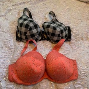 Cacique 42 DDD bra bundle